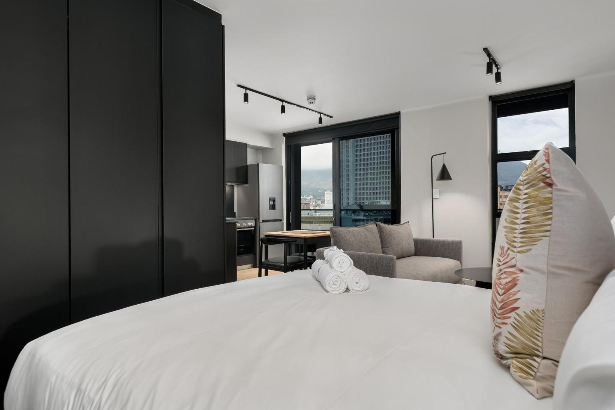 The Tokyo Aparthotel By Totalstay ケープタウン エクステリア 写真